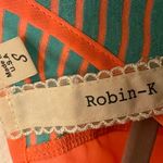 Robin-K  blouse Photo 3
