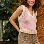 Chunky Knit V Photo 7