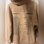 Jonas Brothers 2021 The Remember This Tour Hoodie Large Sweatshirt sz M Size M Photo 4