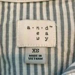 A New Day ⭐️ blouse in size xs Photo 3