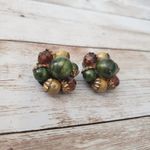 Vintage Clip On Earrings Photo 1