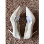 Charles and Keith  Ivory Cream Classic Neutral Leather Heels Womens 37 US Womens 7 Photo 5