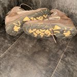 Hi-Tec  Tan and Brown women’s Boots size 8 Photo 1