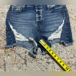 Good American  Bombshell Jean shorts size 4/27 Photo 6
