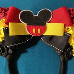 Disney ’s Classic Mickey Mouse Themed Minnie Ears Photo 4