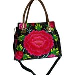 Guatemalan Embroidered Pink
Floral Purse, made in Guatemala Pink Photo 1
