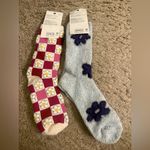American Eagle AE Pink Cream Checkered Daisy & Blue Flower Power Crew Socks Set Photo 1