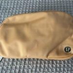 Lululemon Everywhere Belt Bag Photo 0