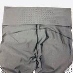 Athleta  | Stealth Trucool Capri Cropped Leggings | Black & White | Women's | M Photo 3