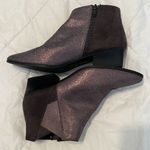 Qupid  size 7 super cute ankle booties brown back and 2 tone front small heel EUC Photo 2