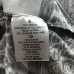 Bila Short Sleeve Floral Swing Top Size S Black Photo 8