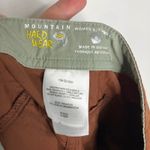 Mountain Hardwear  brown nylon skirt knee length women's size 6 pockets quick dry Photo 7