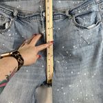 Old Navy Sz 16 Boyfriend Straight Jeans Mid Rise Bleach Spots Light Wash Stretch Photo 13