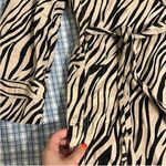 Jaclyn Smith  Tan Zebra Trench Coat size M Photo 3