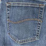 Lee Size 10 Short Relaxed Fit Straight Leg Blue Denim Jeans w/5 Pockets Photo 6