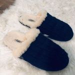 UGG navy blue  Slippers Photo 0