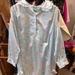 Women's Floral Nightgown Photo 0