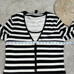 St. John  Wool Blend Striped Cardigan Sweater V-Neck Longsleeve in Ivory Black S Photo 11