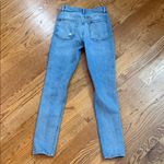 Reformation Skinny Leg Distressed Jeans Women’s Size 27 Light Wash Knee Rips Photo 4