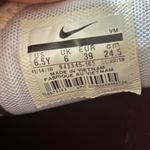 Nike  Air Max 270 White Black pink and Lime Accents size 6.5 Young/ 8 Women’s Photo 8