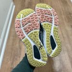 New Balance | Women's Gray Fresh Foam 680V7 Running Athletic Sneakers, Size 8.5 Photo 6