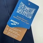 Brooks  Women's Method 5" Short Tight In Navy Size XS NWT Photo 7