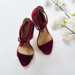 Vince Camuto  Women’s Lace Up Heels Burgundy Size 6 Photo 2