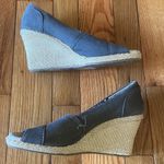 Toms  gray wedge sandals women’s size 8 Photo 2