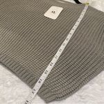 Elodie Crew Neck Knit Pullover Crop Sweater in Gray XS NWT Photo 3