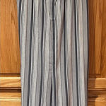 Boutique Stripe Sleeveless Smocked Cropped Jumpsuit Blue & White Size Small Photo 0