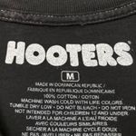 Hooters Clearwater Mineral Wash T-Shirt Size Medium Photo 3