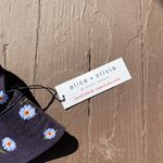 Alice + Olivia NWT AO X FABFITFUN REVERSIBLE BUCKET HAT Photo 2