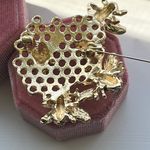 Anthropologie Paper Wasp Honeycomb Brooch Photo 3