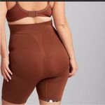Cacique [] The Slimmer Brown Ultra High-Waist Short 14/16 Photo 1