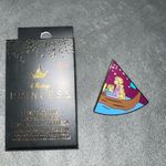 Lounge Fly  Tangled Puzzle Lantern Blind Box Disney Pin Rapunzel Pin New With Box. Photo 0