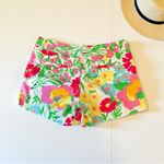 Lilly Pulitzer  Women's Shorts Size 6 Floral Print 100% Cotton Summer Resort Photo 2