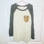Twenty Second  22nd Long Sleeve Raglan Tee Gold Sequin Pocket Cream 10 / 11 Photo 3