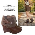 Max Studio Y2K brown leather Sherpa fur buckle,  boot size 7.5-8 like new Photo 1