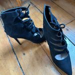 mix no. 6  Heels Photo 0