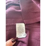 Chelsea28   Soft V-Neck Sweater Size XL - Wine Color Photo 4