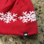 New Balance Reversible Jingle Bell Jog New York Road Runners Knit Beanie Hat O/S Photo 1