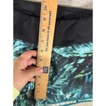 Athleta  Women's Track This Run Nepali Teal Green Black 3 Inch Athletic Shorts XS Photo 8