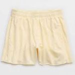 Aerie  butter yellow sweat-shorts size large  Photo 1