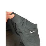 Nike Women's  Pro Black Capri  Training Athletic Pants sz XS in seam 17.5” Photo 6