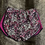 Nike Womens XS Dri Fit running shorts with built in liner Photo 2