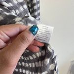 Theory Gray White Button Down Blouse Silk XS Photo 4