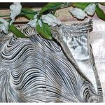 Mlle Gabrielle Women's Animal Print Crop Pants Size 24 Hip Zipper Elastic Waist Photo 3