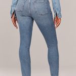 Abercrombie & Fitch High Rise Jeans Photo 1