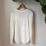 H&M Relaxed White Fine Knit V Neck Lightweight Long Sleeve Pullover Sweater Photo 1