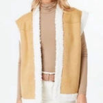 Tuckernuck  Hyacinth House tan suede and Sherpa soft vest Photo 0